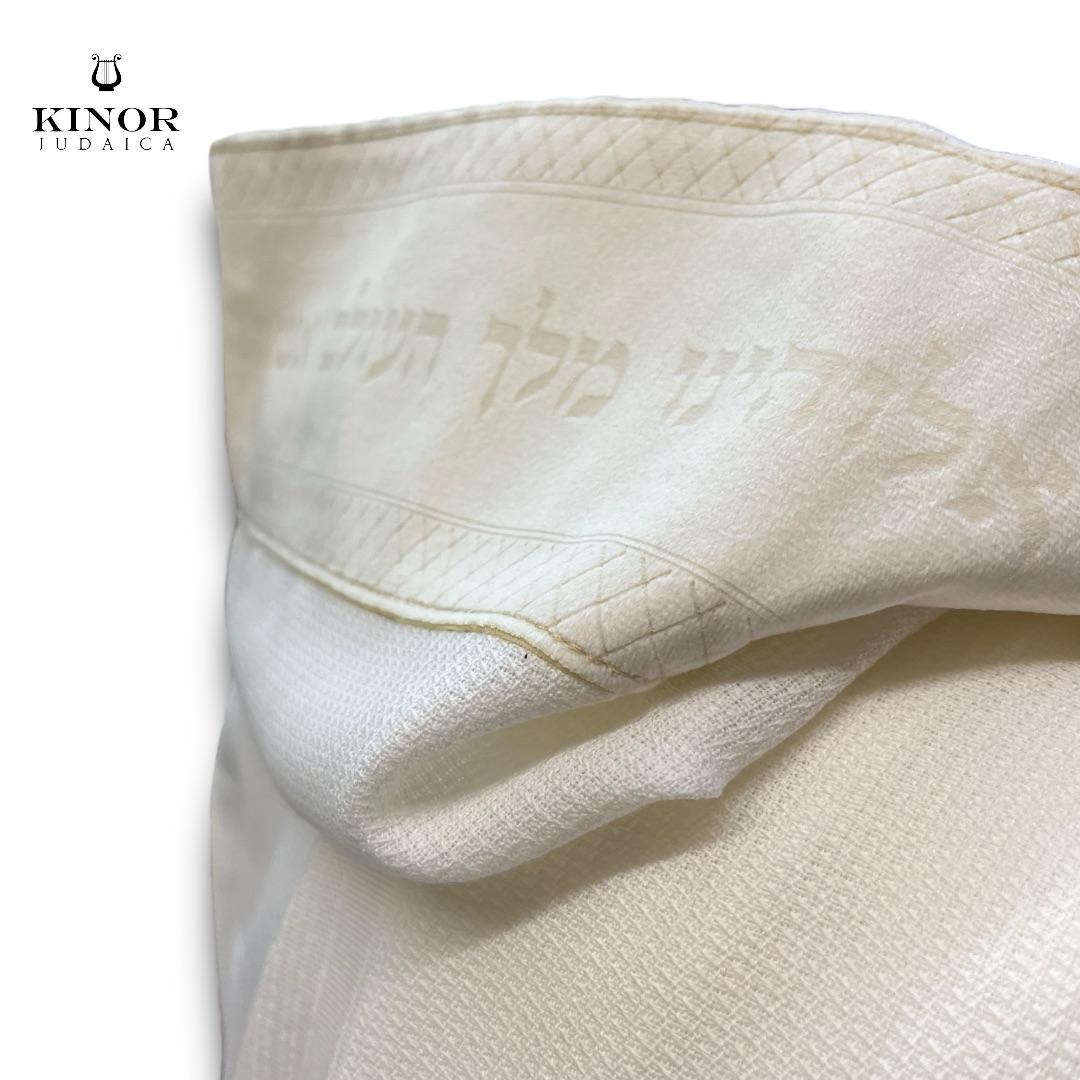 Talit en velours OFF WHITE personnalisé